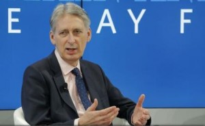 Philip Hammond - Marea Britanie va respecta obligațiile care îi revin conform tratatelor UE