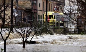 Schimbările climaterice vor provoca mai multe inundații și perioade de secetă în Europa (AEM)
