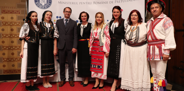 10 români premiați în cadrul Galei „100 pentru Centenar” de la Bruxelles