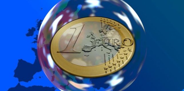 25 de ani de la adoptarea oficială a denumirii "Euro" pentru moneda unică europeană