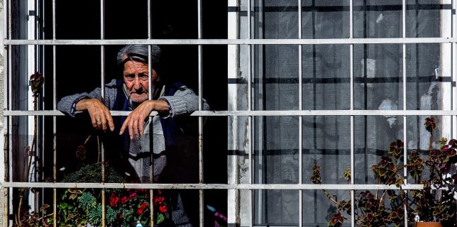 Arafat Începând cu 15 mai, persoanele care vin din străinătate intră în izolare la domiciliu