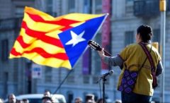 Catalonia/alegeri: Sondajele prognozează o majoritate fragilă pentru separatişti