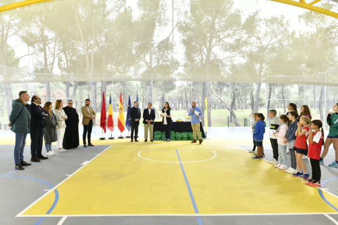 Ceremonia de premiere a turneului de tenis organizat de misiunea diplomatică și CG Madrid