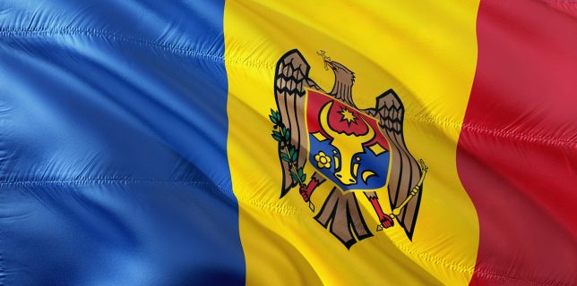 Circa 30 dintre moldoveni, în favoarea unirii Republicii Moldova cu România (sondaj IMAS)