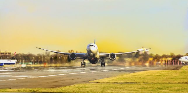 De Paște, numărul biletelor de avion spre România, în creștere cu 31 în 2018