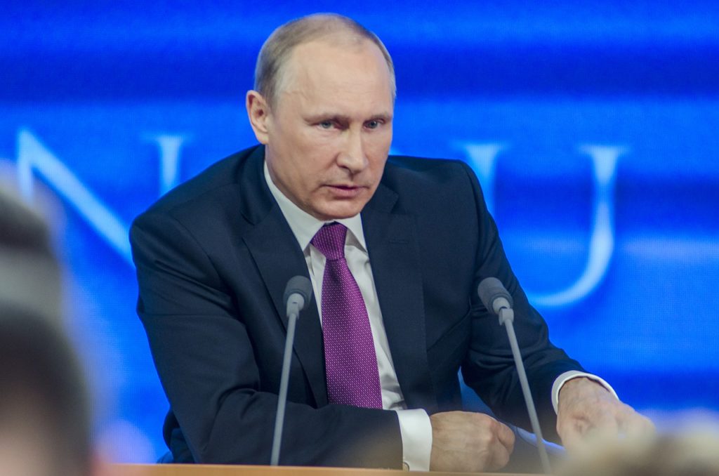 Discursul anual în parlament: Vladimir Putin transmite Occidentului să nu ''treacă linia roşie'' în relaţiile cu Rusia