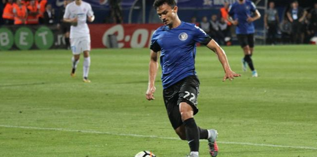 El Málaga ofrece 400-000 € por el rumano Cristian Ganea el internacional que juega en el Viitorul