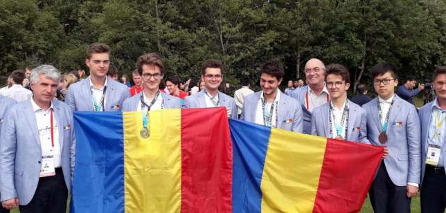 Elevii români au obţinut şase medalii la Olimpiada Internaţională de Matematică