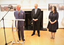 Expoziţie dedicată Revoluţiei Române, deschisă de Prinţul de Wales la sediul ICR Londra