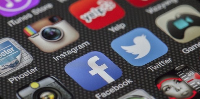 Facebook şi Instagram, afectate de probleme tehnice în mai multe zone ale lumii
