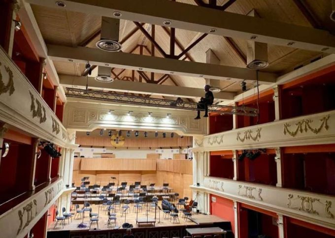 Filarmonica de Stat Sibiu, prima din ţară cu iluminat 100% ecologic