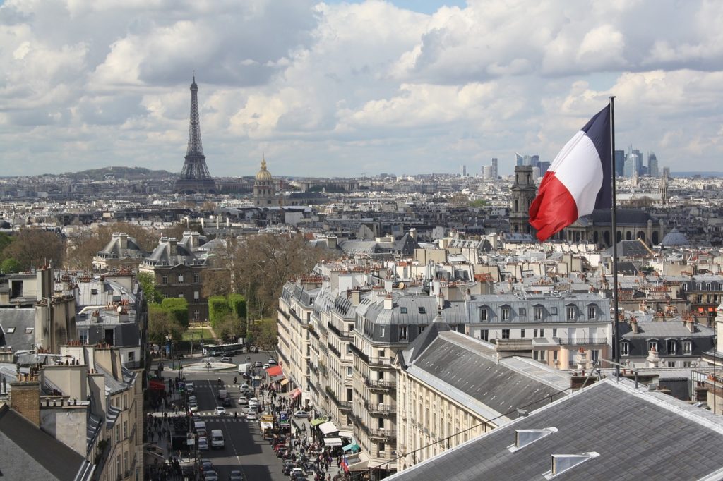Franţa: O instanţă a decis că statul este 'responsabil' pentru deficienţele în combaterea schimbărilor climatice