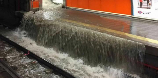 Furtuna de vineri seara a paralizat Madridul zboruri deviate inundații linii de metrou și de tren afectate