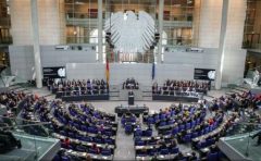 Germania adoptă o lege care înlesnește deportarea solicitanților de azil respinși și monitorizarea celor periculoși