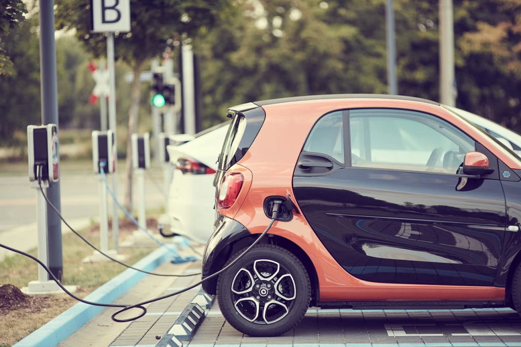 Germania îşi va atinge luna aceasta obiectivul de un milion de automobile electrice pe şosele