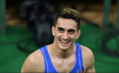 Gimnastică artistică: Marian Drăgulescu, medaliat cu bronz la sol, în Cupa Mondială de la Doha
