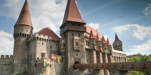 Hunedoara-Castelul-Corvinilor-va-fi-prezentat-la-Târgul-internațional-de-turism-de-la-Barcelona