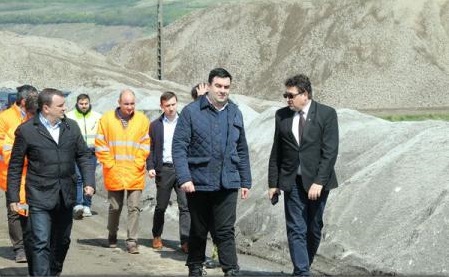 Hunedoara – Ministrul Transporturilor solicită o monitorizare video a șantierelor de lucrări la autostrada Deva-Lugoj