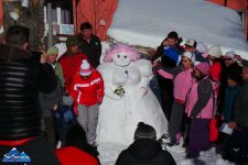 Hunedoara: Oamenii de zăpadă intră în concurs la festivalul organizat în Straja