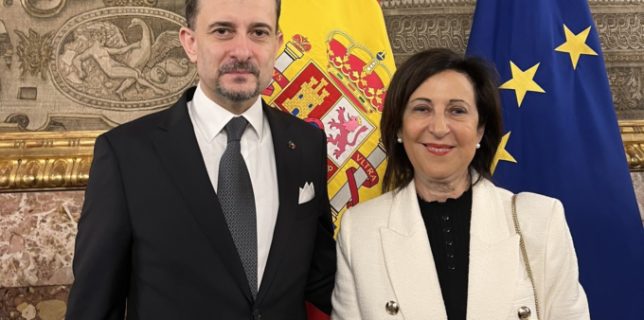 Întrevederea ambasadorului României cu ministrul Apărării spaniol