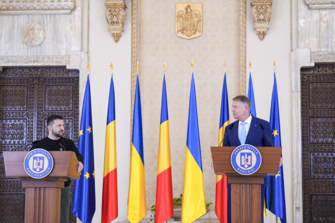 Iohannis: Ne dorim ca minoritatea română din Ucraina şi cea ucraineană din România să aibă drepturi similare