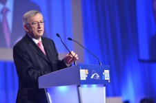 Juncker: Până în noiembrie vom propune un Sistem european de informații privind călătoriile