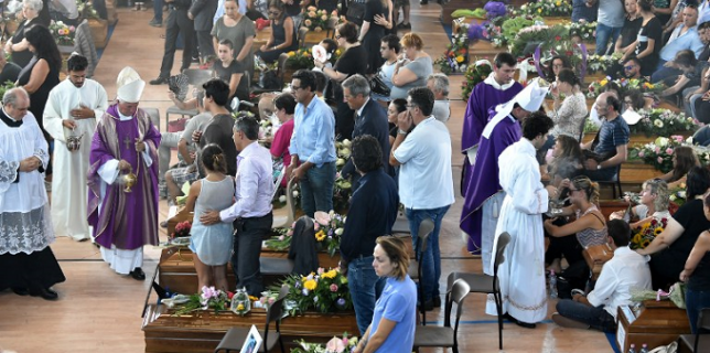 La-Amatrice-au-loc-funeralii-de-stat-pentru-232-dintre-victimele-cutremurului-din-Italia