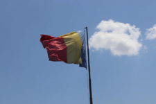 MAE: ''Deşteaptă-te, române!'' - însemnătate specială pentru misiunile diplomatice şi oficiile consulare ale României