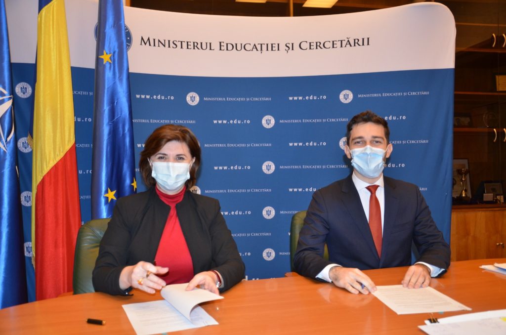 MEC: Acord de colaborare cu Liga Studenţilor Români din Străinătate pentru promovarea imaginii României