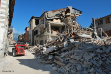 Ministrul delegat pentru românii de pretutindeni Maria Ligor vizitează centrul Italiei după cutremur