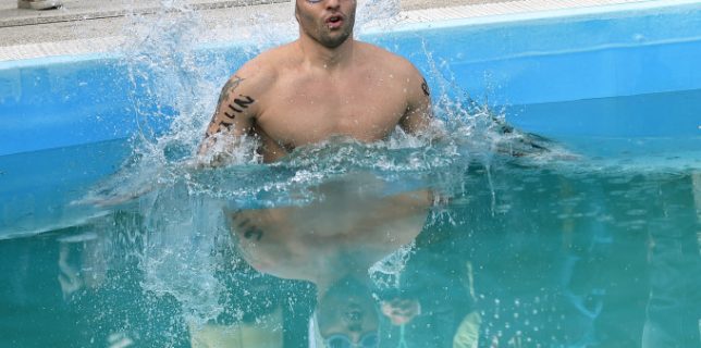 Nataţie – Paul Georgescu a devenit primul român care a înotat 1.600 de metri în apa îngheţată
