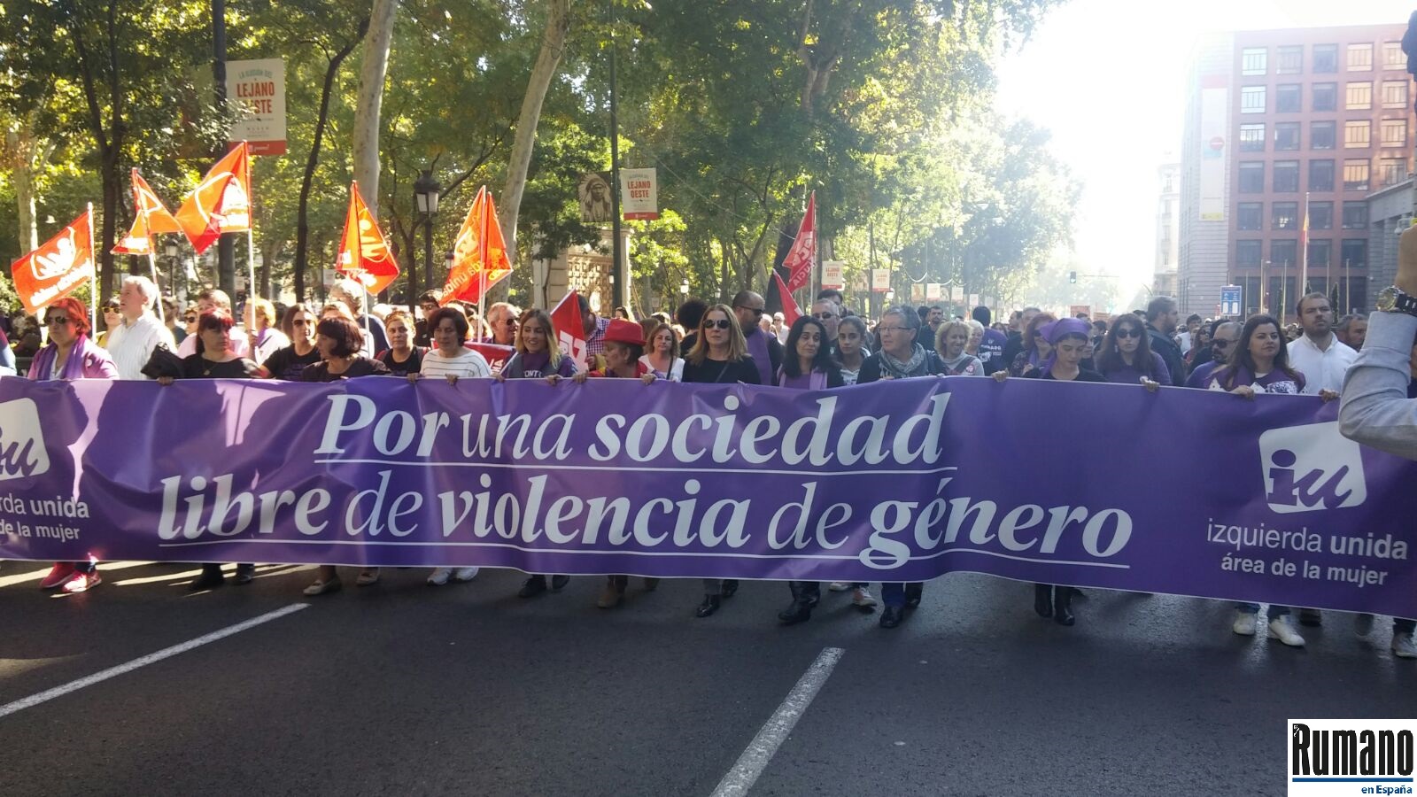 Numeroase persoane au participat la un protest împotriva violenței la Madrid: „Violența nu are gen!”