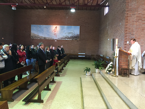 Participarea ambasadorului român la Slujba de Paște oficiată la Capelania Romano-Catolică românească din Madrid