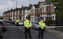 Poliția britanică recunoaște că se confruntă cu o activitate teroristă în creștere și arestează aproape zilnic suspecți de terorism