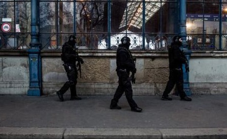 Poliția ungară a arestat două femei suspectate de terorism care încercau să ajungă la Sofia și apoi în Siria