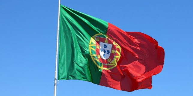 Portugalia restricţionează plecările din ţară pentru cetăţenii săi şi închide graniţa cu Spania