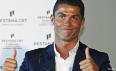 Portughezul Cristiano Ronaldo va juca pana la 35 de ani la Real Madrid cu un salariu imens