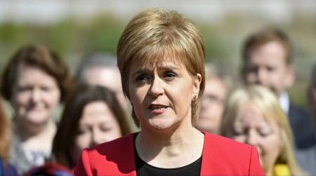 Premierul Nicola Sturgeon – Dacă separatiștii scoțieni câștigă alegerile, Londra trebuie să accepte un nou referendum