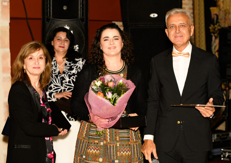 Premiile Diaspora oferite în Madrid pentru Femeile Românce de Excelență-1