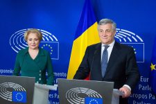 VIDEO: Preşedintele PE a cerut Guvernului român să continue lupta anticorupţie