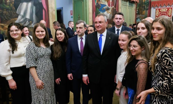 Prim-ministrul Nicolae-Ionel Ciucă: Le-am mulțumit și le-am transmis recunoștința mea românilor care trăiesc și muncesc în Spania