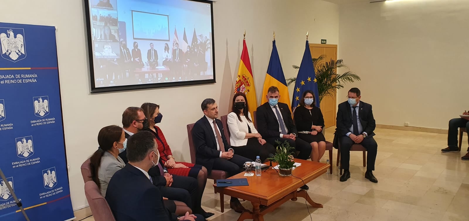 Prima reuniune a ambasadorului României cu reprezentanții comunității românești din Spania 2