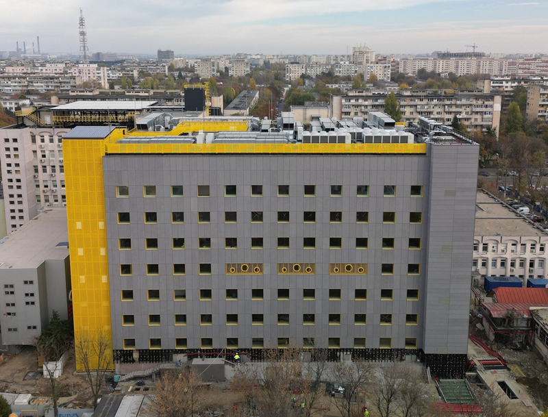 Primii pacienți sunt tratați în noul Spital de la Marie Curie