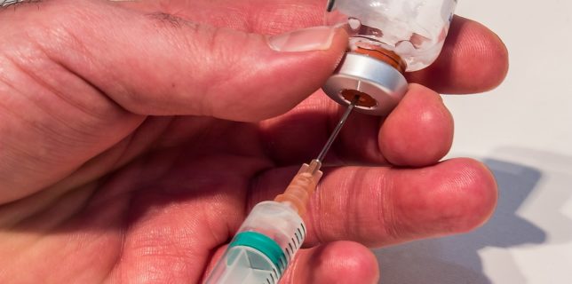 Primul vaccin spaniol anti-COVID a fost autorizat pentru testare internaţională