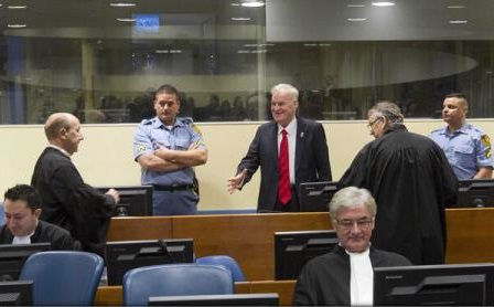 Ratko Mladic, condamnat la închisoare pe viață în 10 din cele 11 capete de acuzare, printre care și genocid