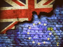 Regatul Unit: Schema privind şederea cetăţenilor UE post-Brexit este ilegală, potrivit Înaltei Curţi londoneze