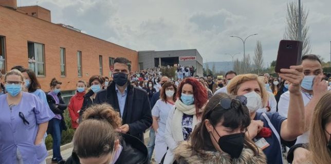 Rodríguez Palacios participa en el acto en memoria del sanitario asesinado en el Hospital Príncipe de Asturias