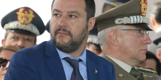 Romii din Italia vor să-i arate ministrului Salvini cine sunt ei cu adevărat (AFP)