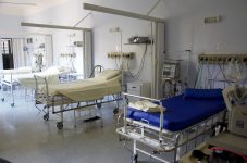 Românii vor avea acces mai facil la tratamentele în străinătate decontate de Ministerul Sănătății