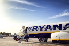 Ryanair semnează acordul de recunoaştere cu sindicatul piloţilor din Spania, SEPLA